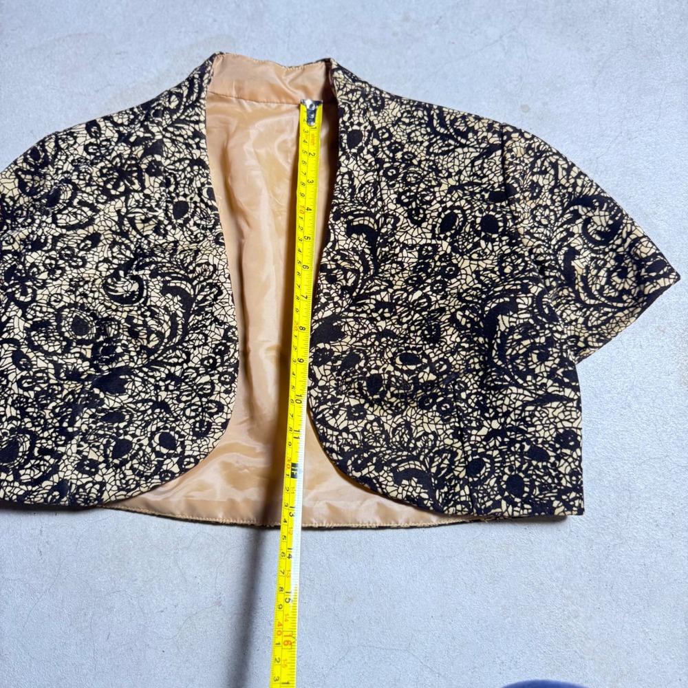 Vintage Gold Black Lace Print Cropped Shrug Bolero Jacket - Picture 4 of 6